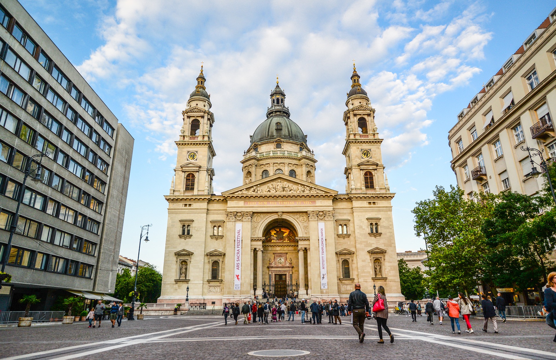 Hungary News & Newspapers in English