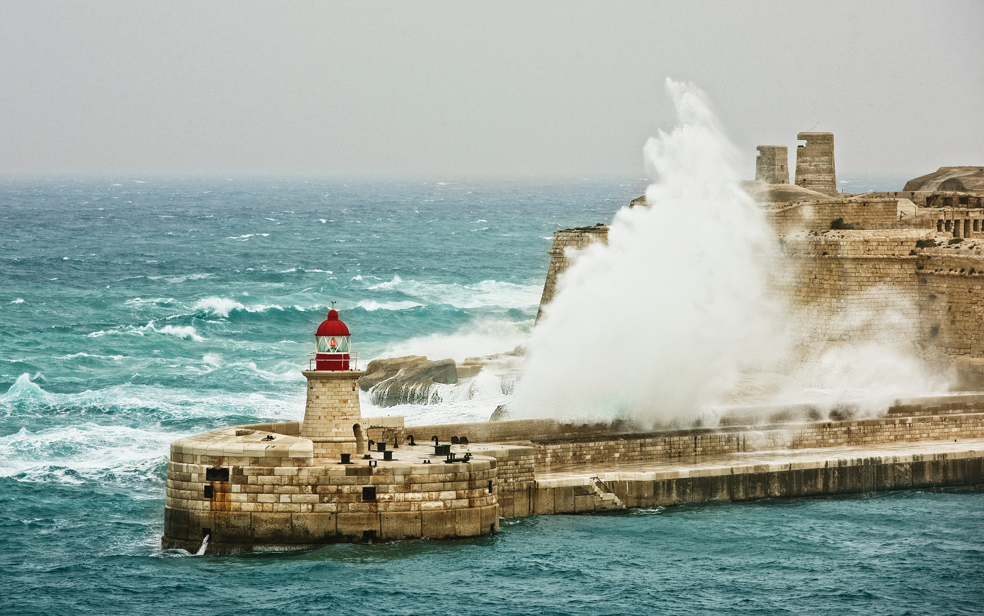 Malta Airlines and Airports in Malta