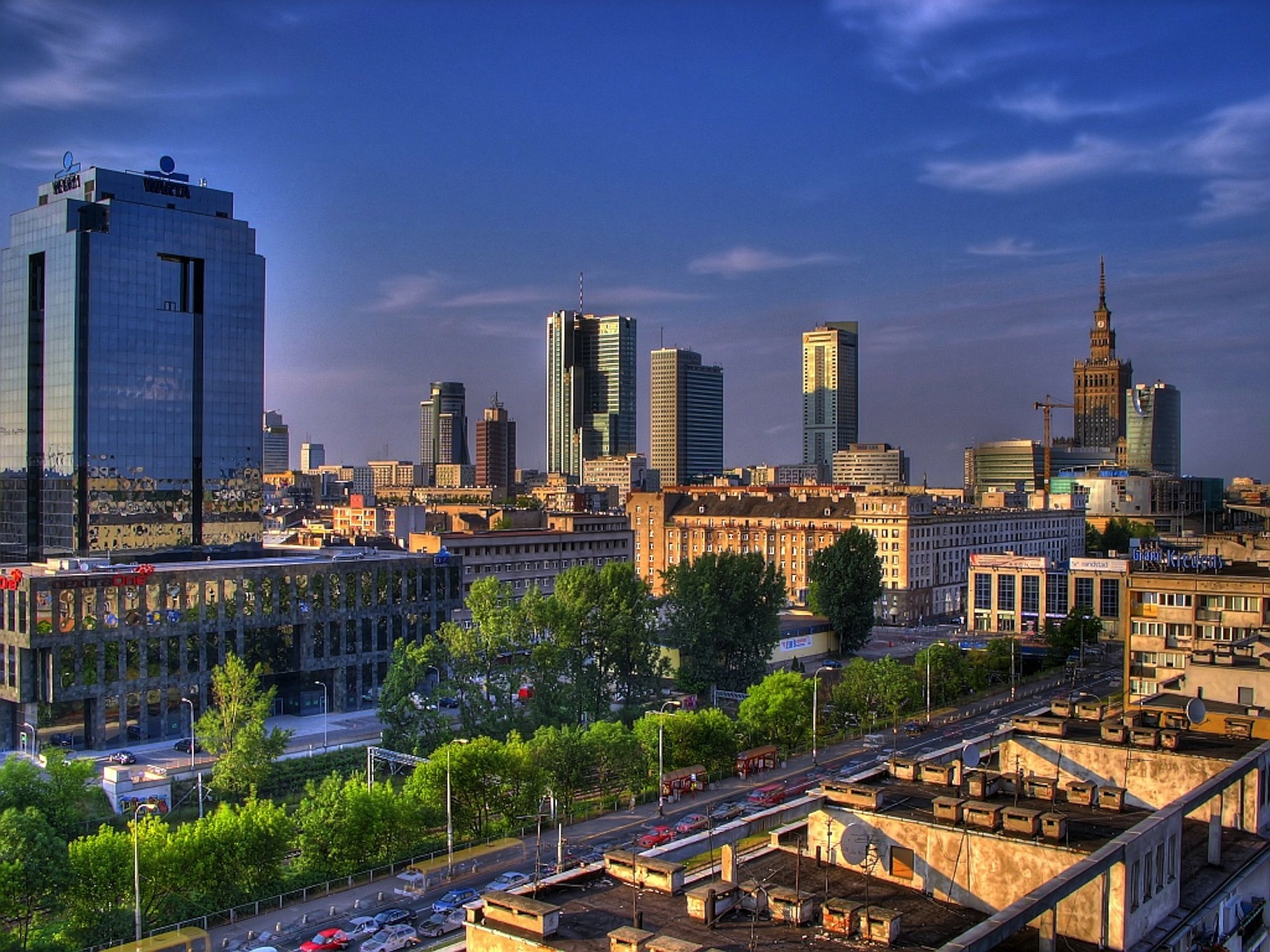 Poland Airlines and Airports in Poland